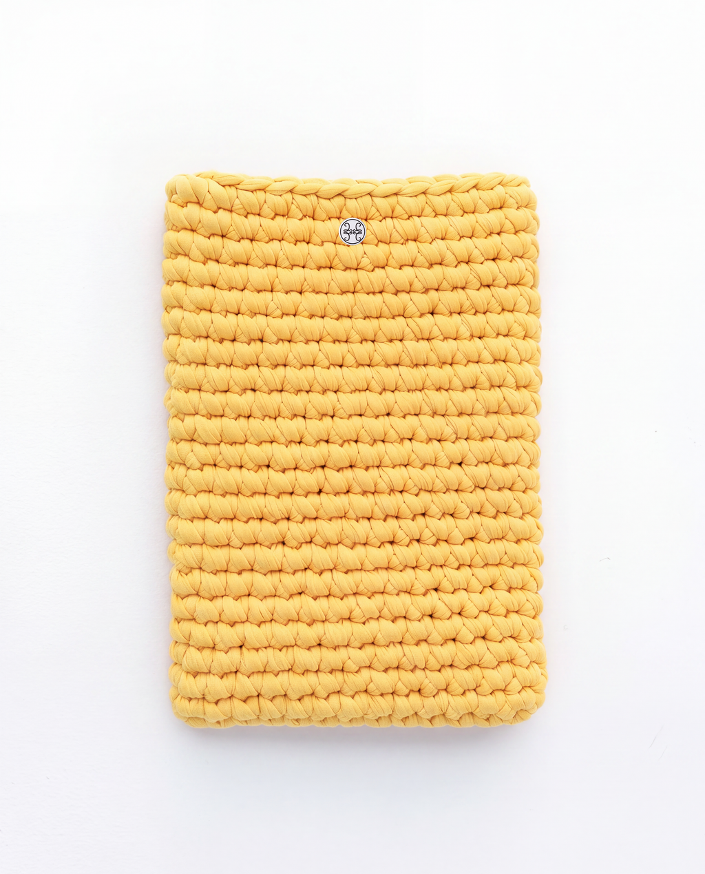 Pochette Tramé jaune en maille de coton crochetée main