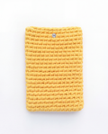 Pochette Tramé jaune en maille de coton crochetée main